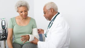 Guérir plus vite et plus fort Thérapie par ondes de choc pour les fractures