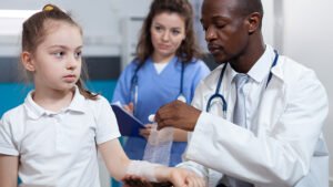 Thérapie par ondes de choc pour les fractures osseuses